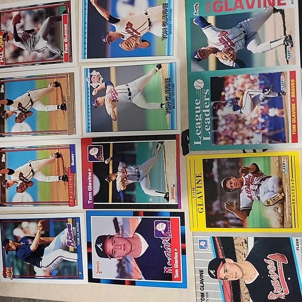 20 Tom Glavine Baseball Cards 88-92